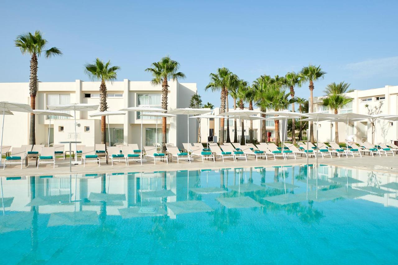 Hotel Iberostar Cala Domingos 4*